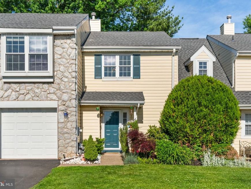 432 Revere Drive, Southampton, PA 18966 Main Photo
