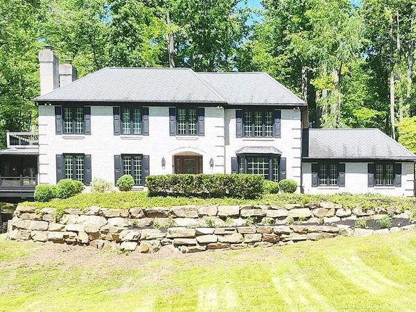827 NATHAN HALE DRIVE , WEST CHESTER, PA 19382