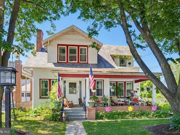306 E HIGH STREET , MANHEIM, PA 17545