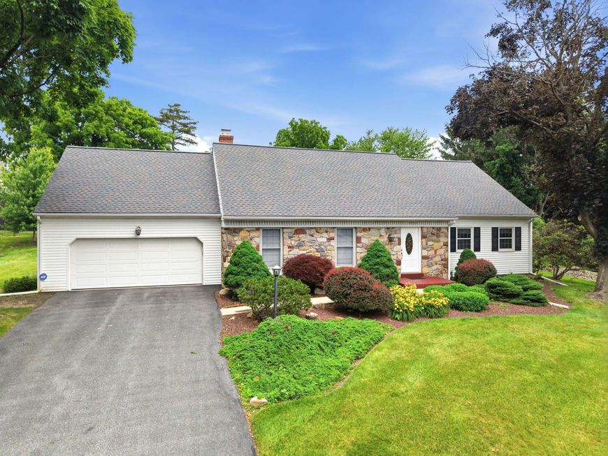 4053 Wedgewood Road, Allentown, PA 18104 Main Photo