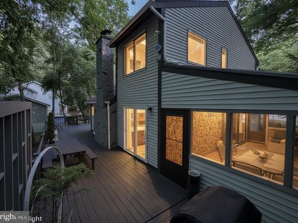 275 CANTERBURY, BUSHKILL, PA 18324