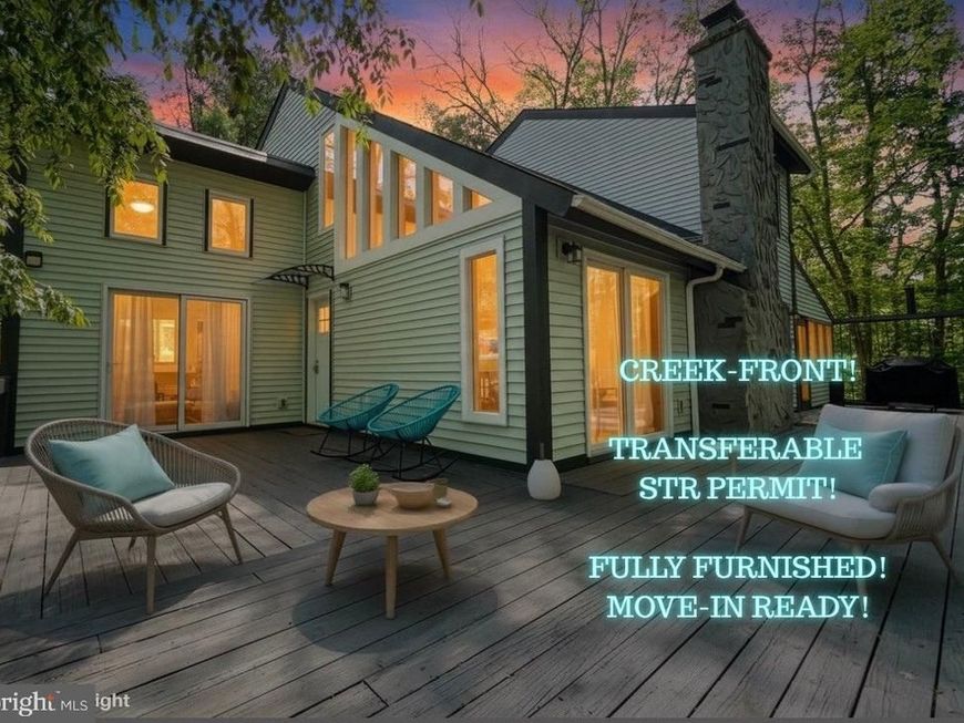 275 Canterbury, Bushkill, PA 18324 Main Photo