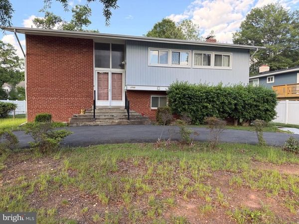 2705 N ROSSER STREET, ALEXANDRIA, VA 22311