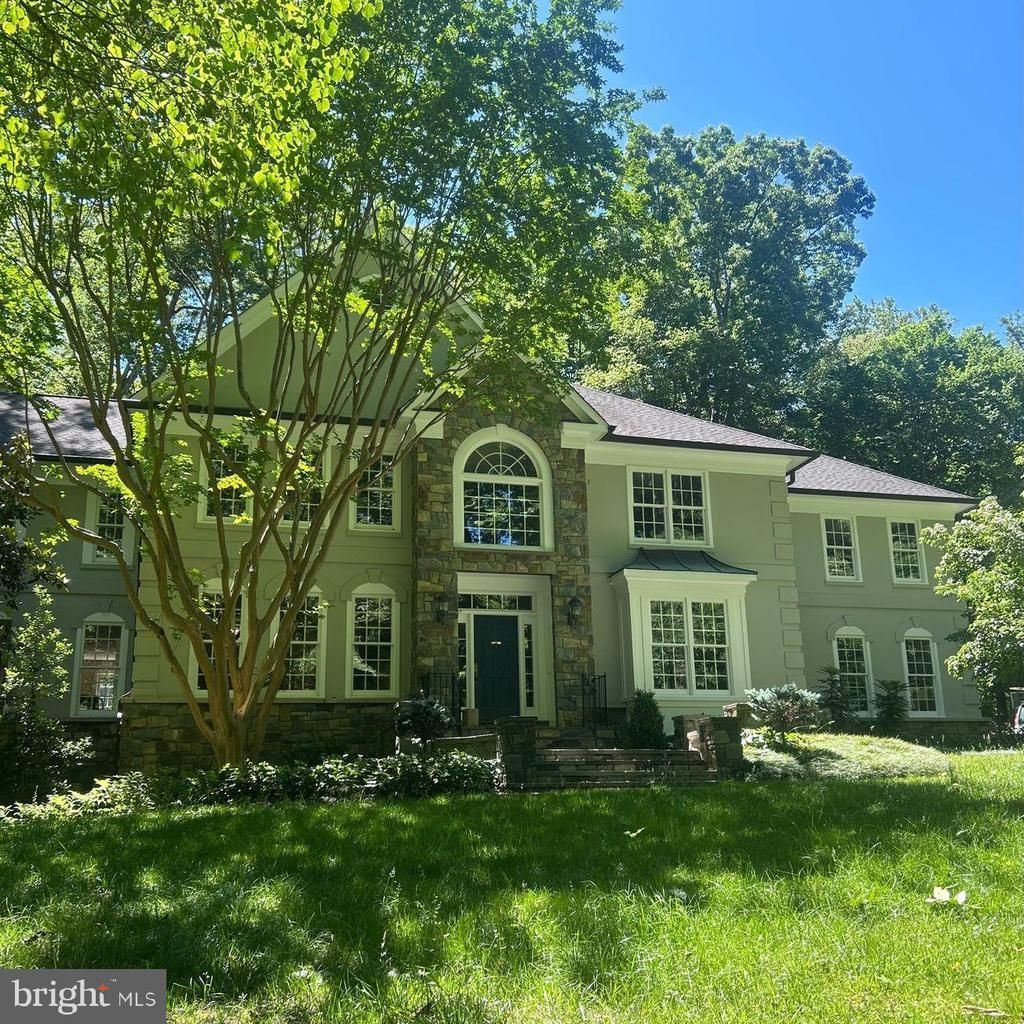 7211 TWELVE OAKS DRIVE , FAIRFAX STATION, VA 22039