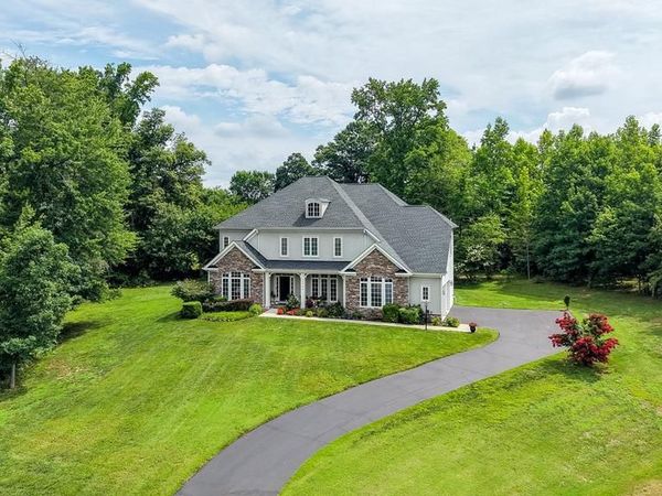 8906 LAUREL OVERLOOK DRIVE, LORTON, VA 22079