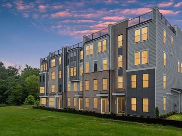 20816 CLOONGEE TERRACE , DULLES, VA 20166