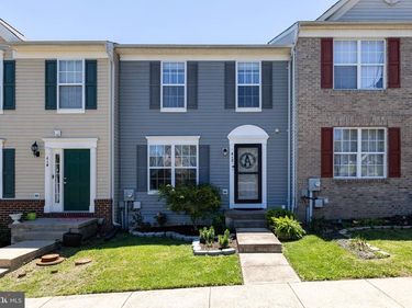 412 PENDLETON LANE , STRASBURG, VA 22657