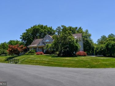 11061 TOTTENHAM LANE , RESTON, VA 20194