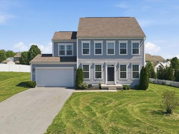 1035 CALVERT CIRCLE, BUNKER HILL, WV 25413