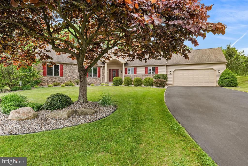 1223 MORNING STAR DRIVE, ALLENTOWN, PA 18106