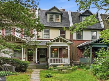 111 W ALLENS LANE , PHILADELPHIA, PA 19119