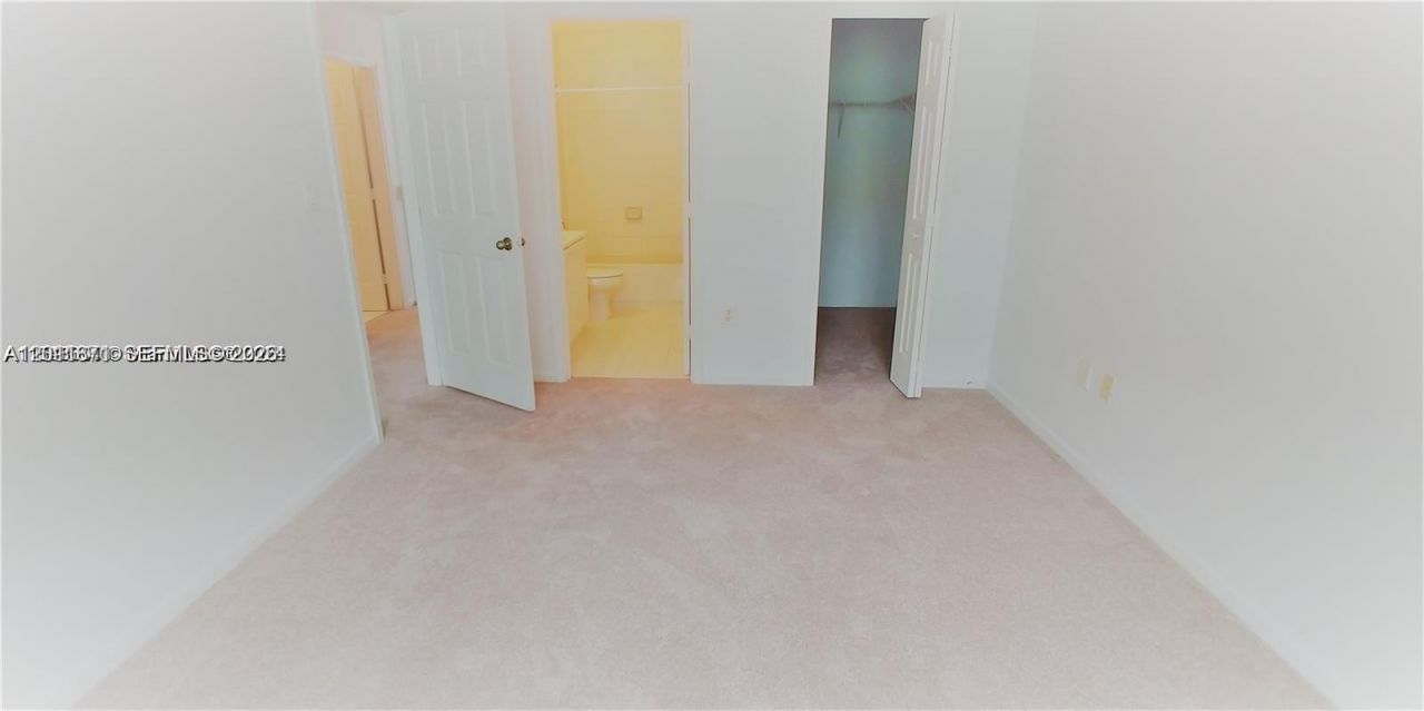 1528 SE 24th Ct, Unit 209, Homestead, FL 33035 Photo