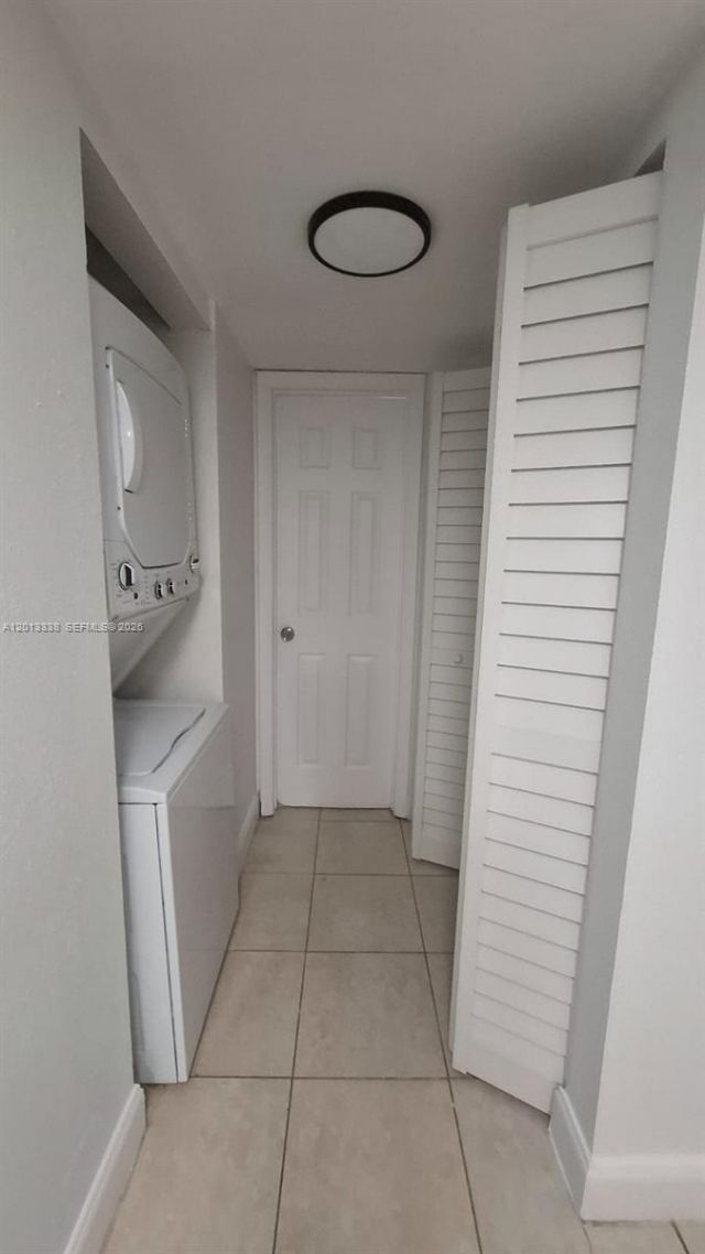 16220 NW 2nd Ave , Unit 410, Miami, FL 33169 Photo
