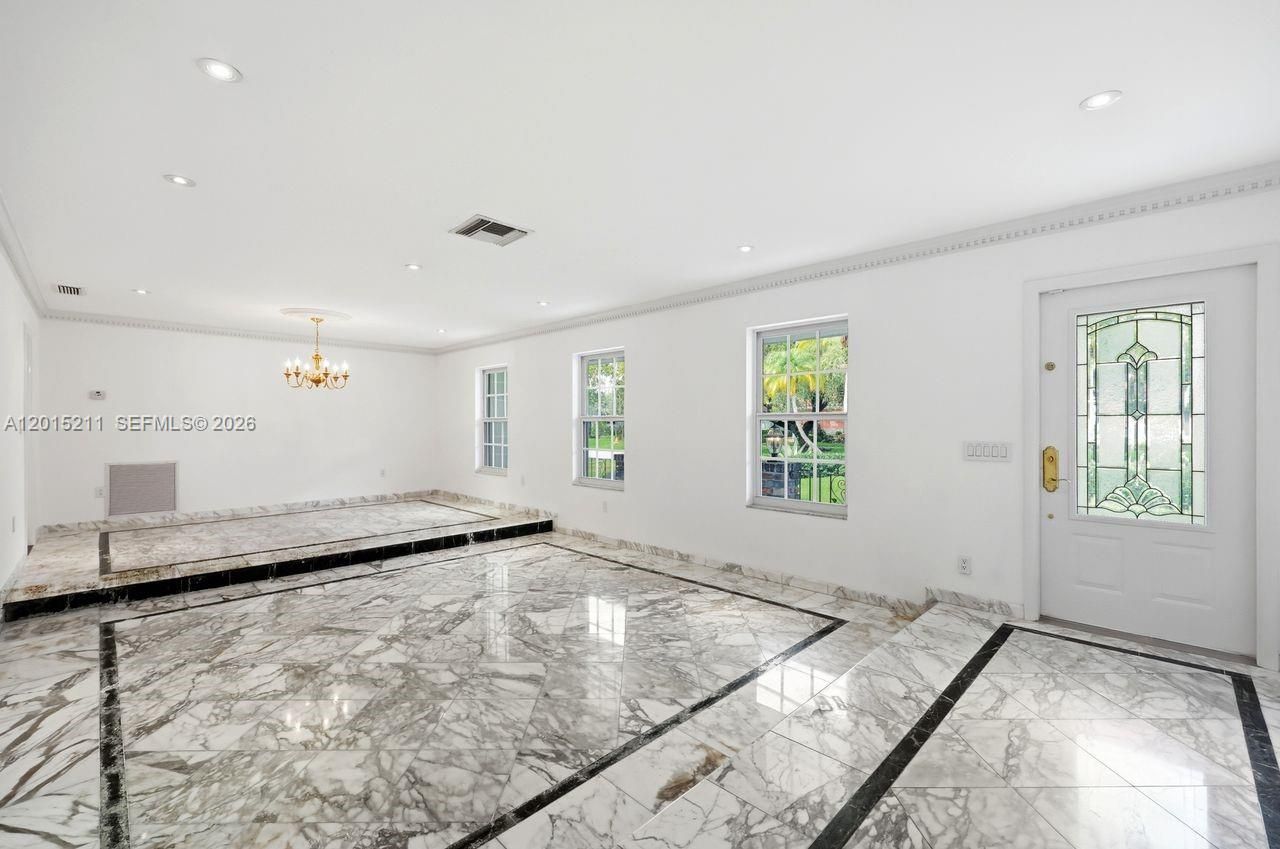 13060 SW 70th Ave, Pinecrest, FL 33156 Photo