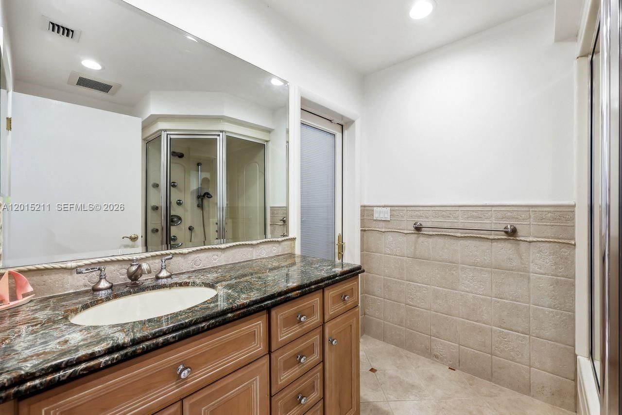 13060 SW 70th Ave, Pinecrest, FL 33156 Photo