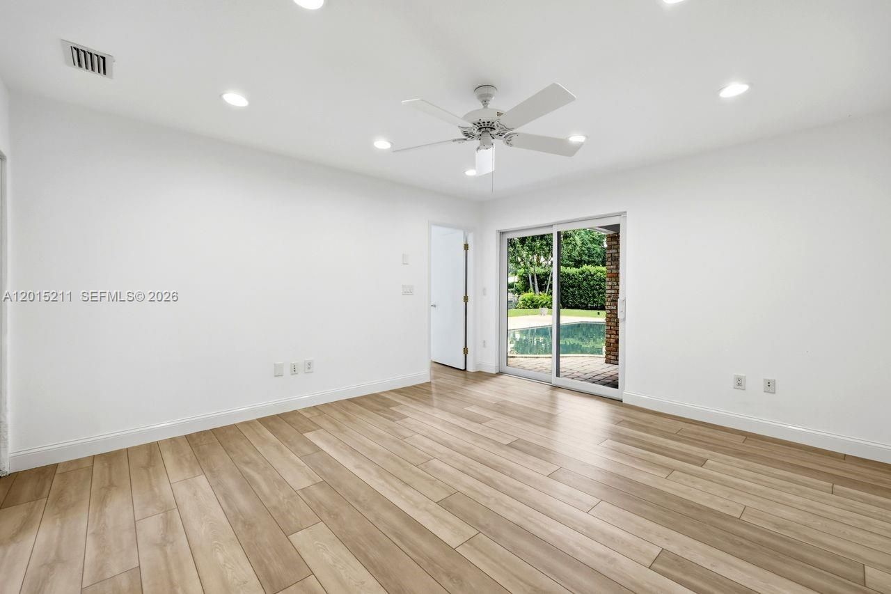 13060 SW 70th Ave, Pinecrest, FL 33156 Photo