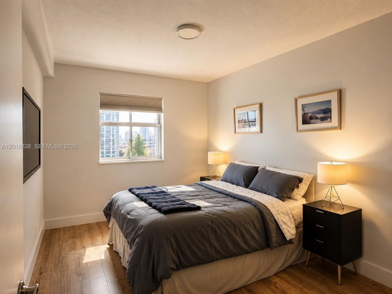 185 SE 14th Ter, Unit 1607, Miami, FL 33131 Photo