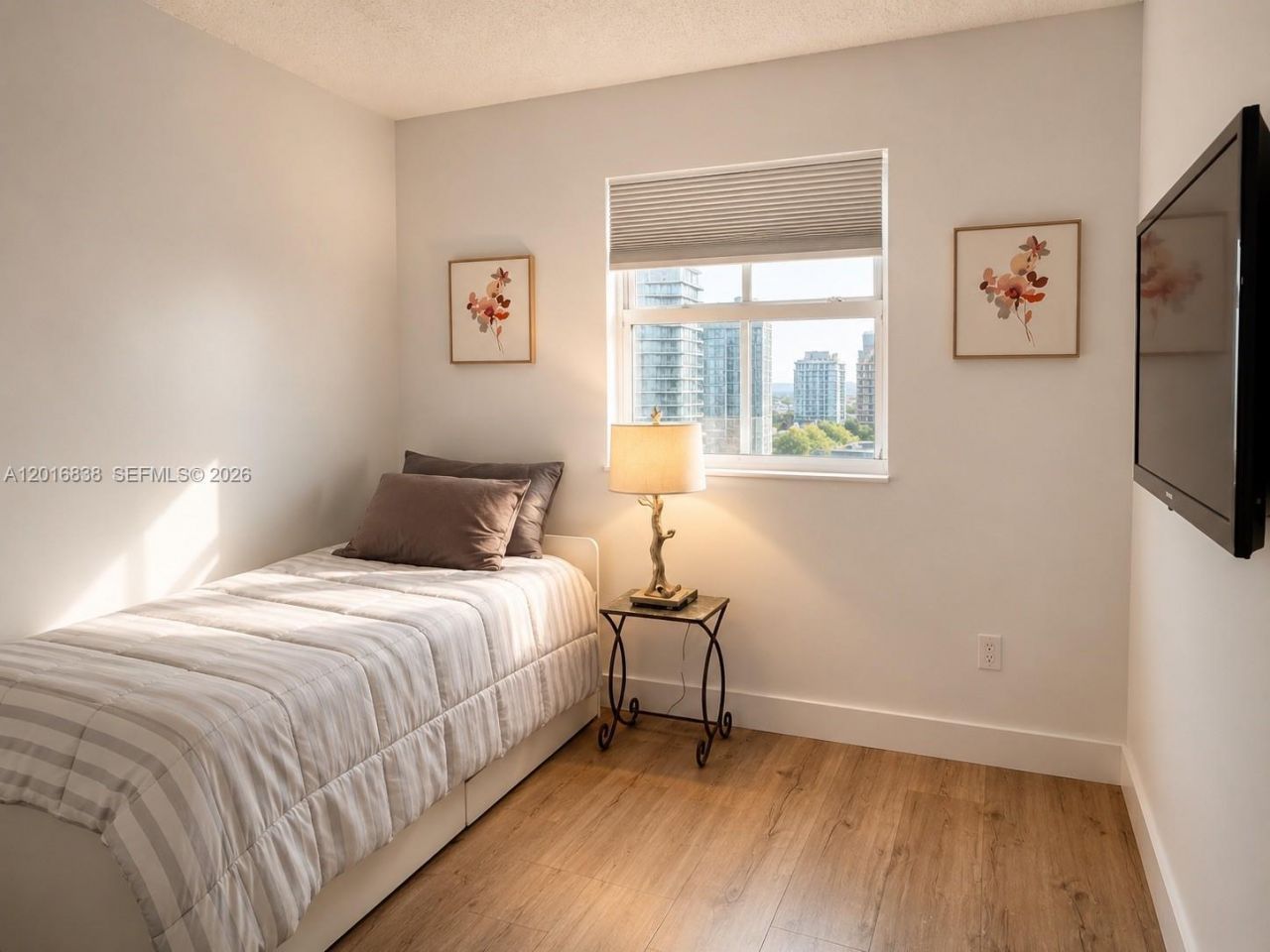 185 SE 14th Ter, Unit 1607, Miami, FL 33131 Photo