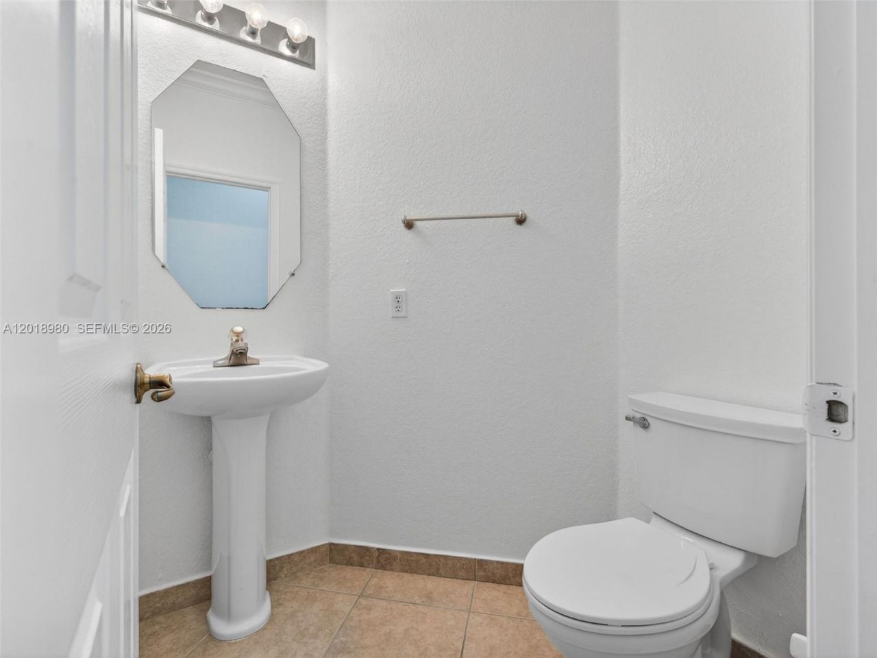 12441 SW 124th Ter , Miami, FL 33186 Photo