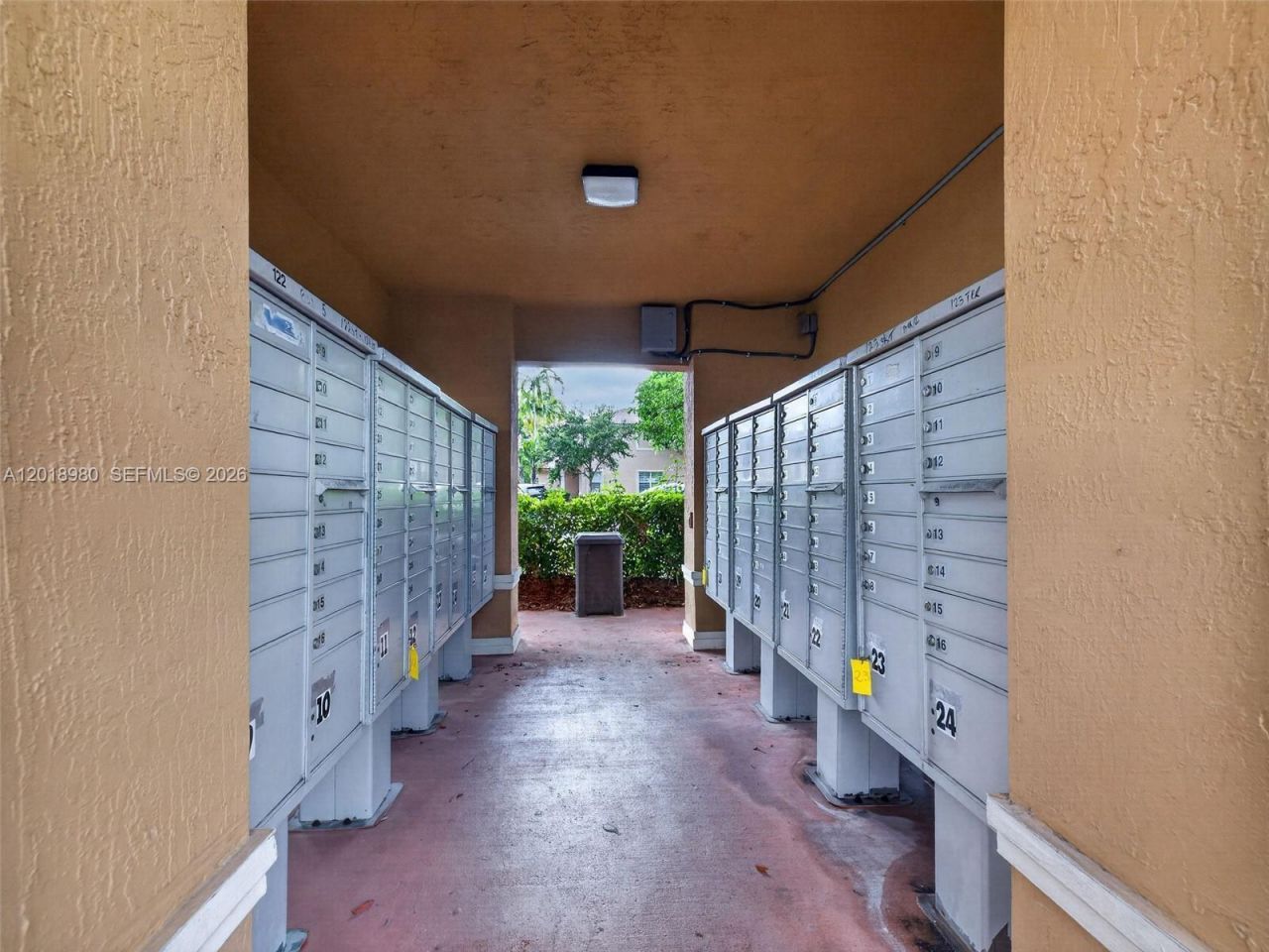 12441 SW 124th Ter , Miami, FL 33186 Photo