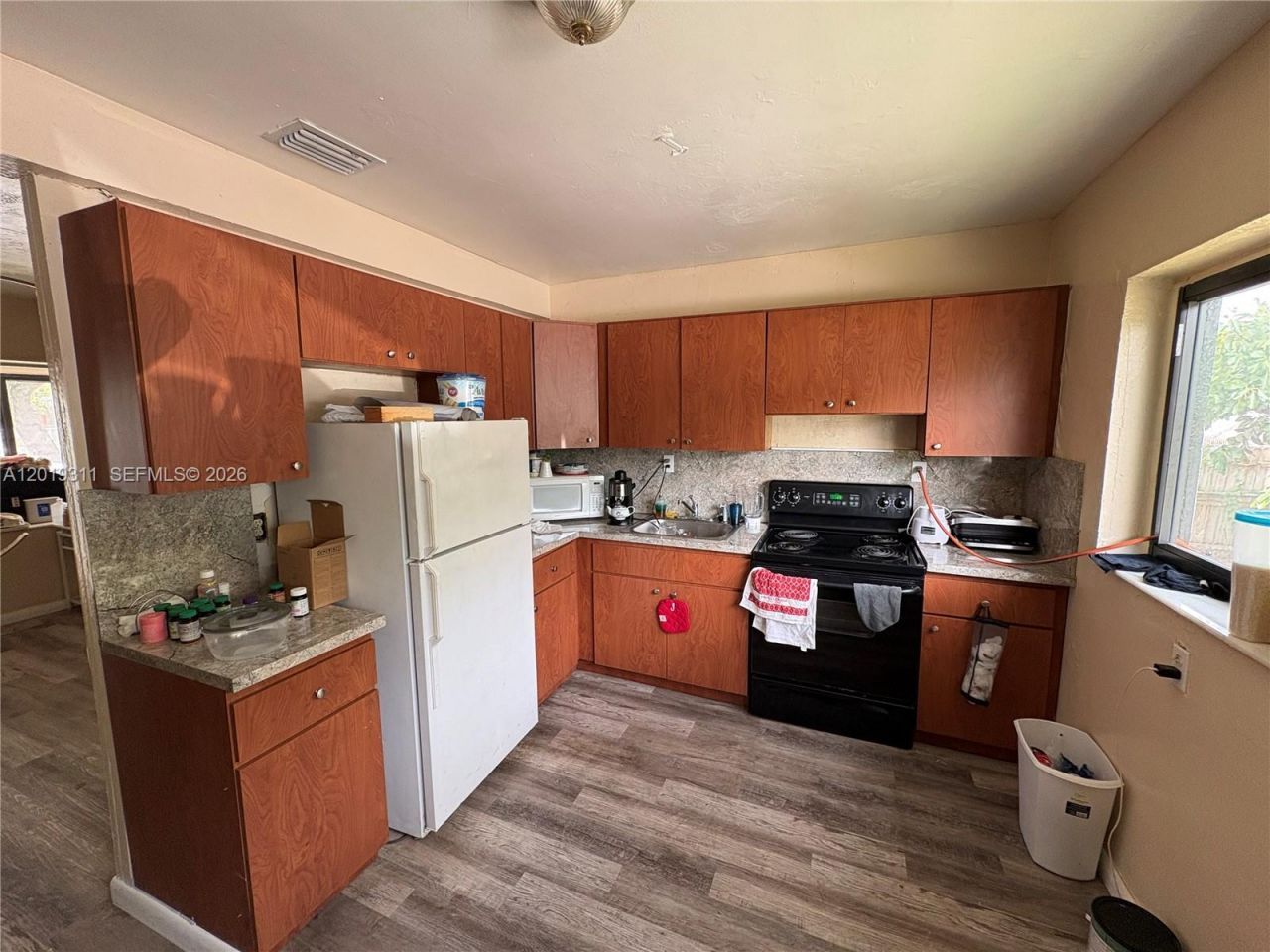 1250 NW 131st St , North Miami, FL 33167 Photo