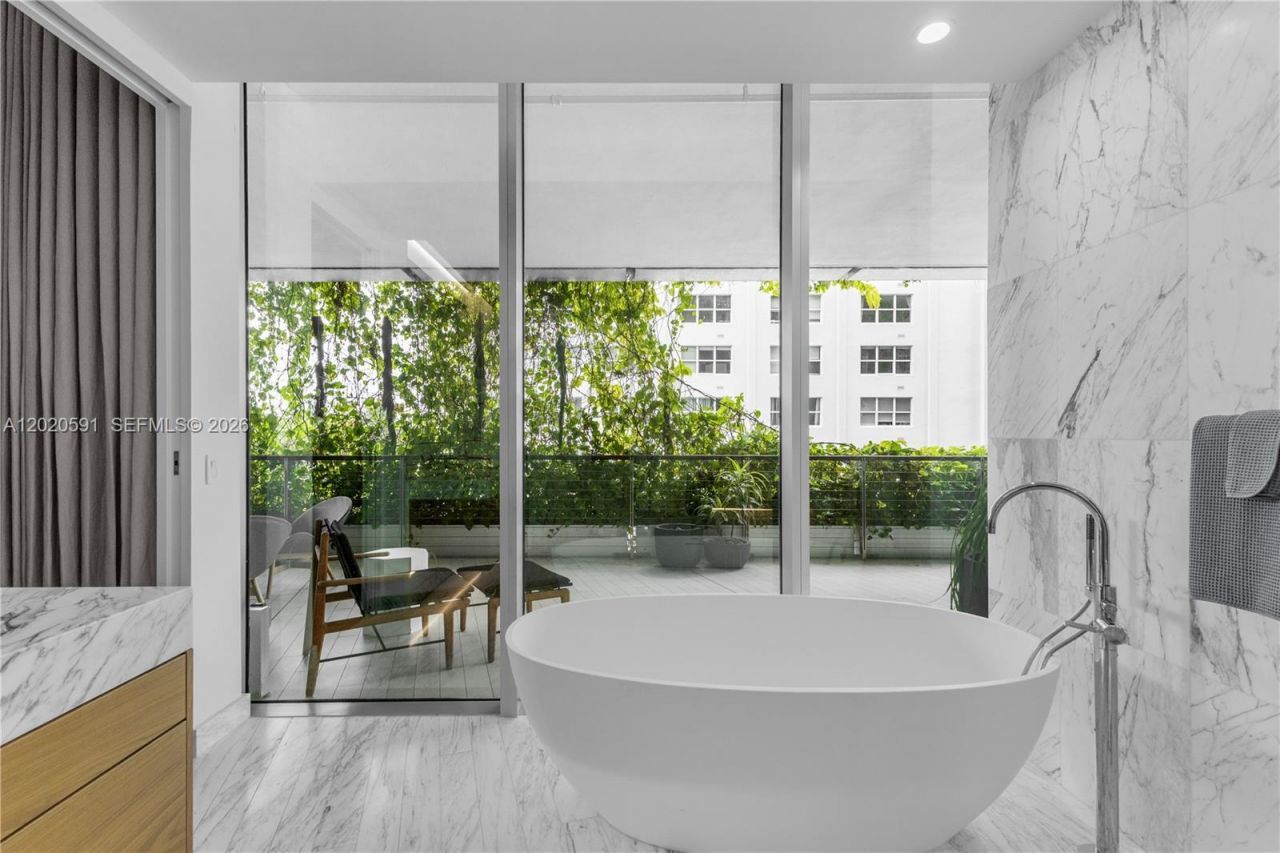 1300 Monad Ter, Unit 3E, Miami Beach, FL 33139 Photo