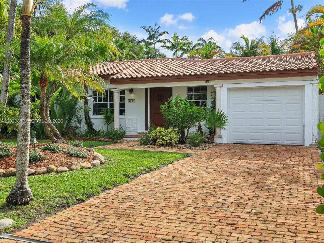 5644 SW 69th Ave, Miami, FL 33143 Photo