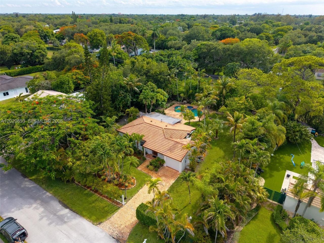 5644 SW 69th Ave, Miami, FL 33143 Photo