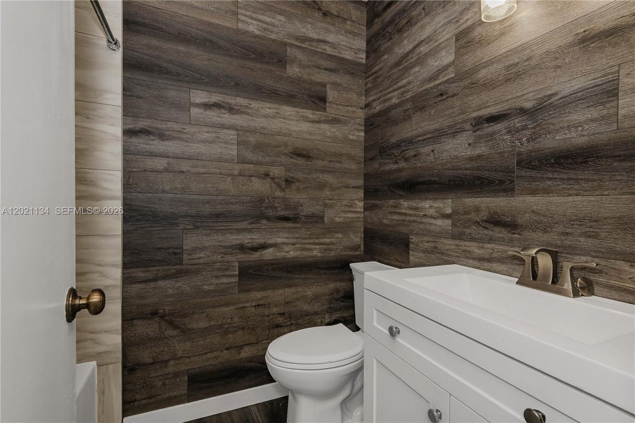 850 NW 98th Ave, Plantation, FL 33324 Photo