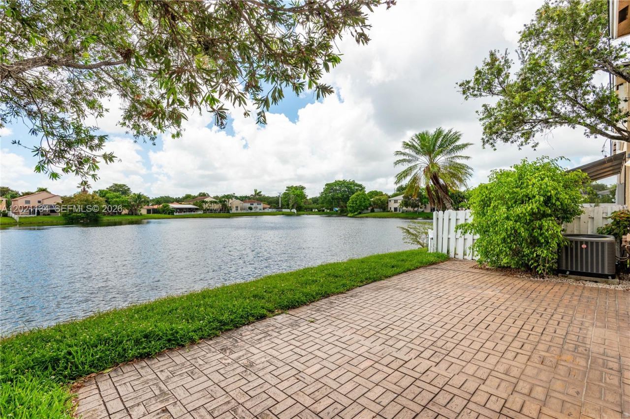 850 NW 98th Ave, Plantation, FL 33324 Photo