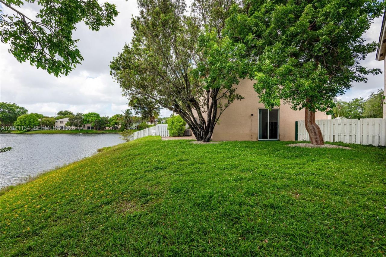 850 NW 98th Ave, Plantation, FL 33324 Photo