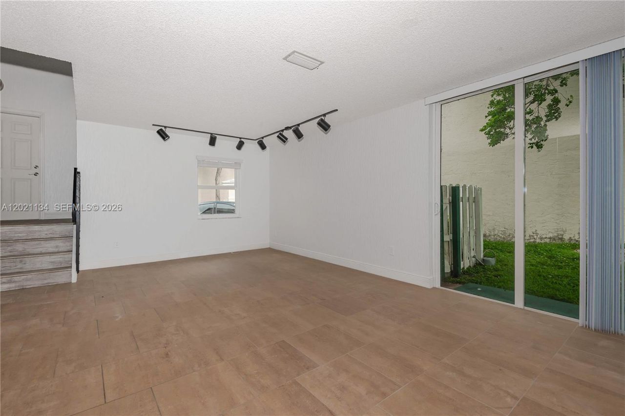 850 NW 98th Ave, Plantation, FL 33324 Photo