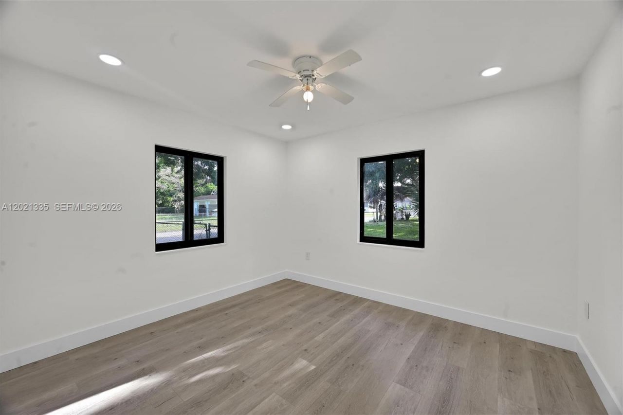 511 S 11th St , Fort Pierce, FL 34950 Photo