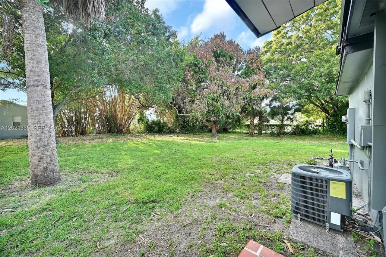 511 S 11th St , Fort Pierce, FL 34950 Photo