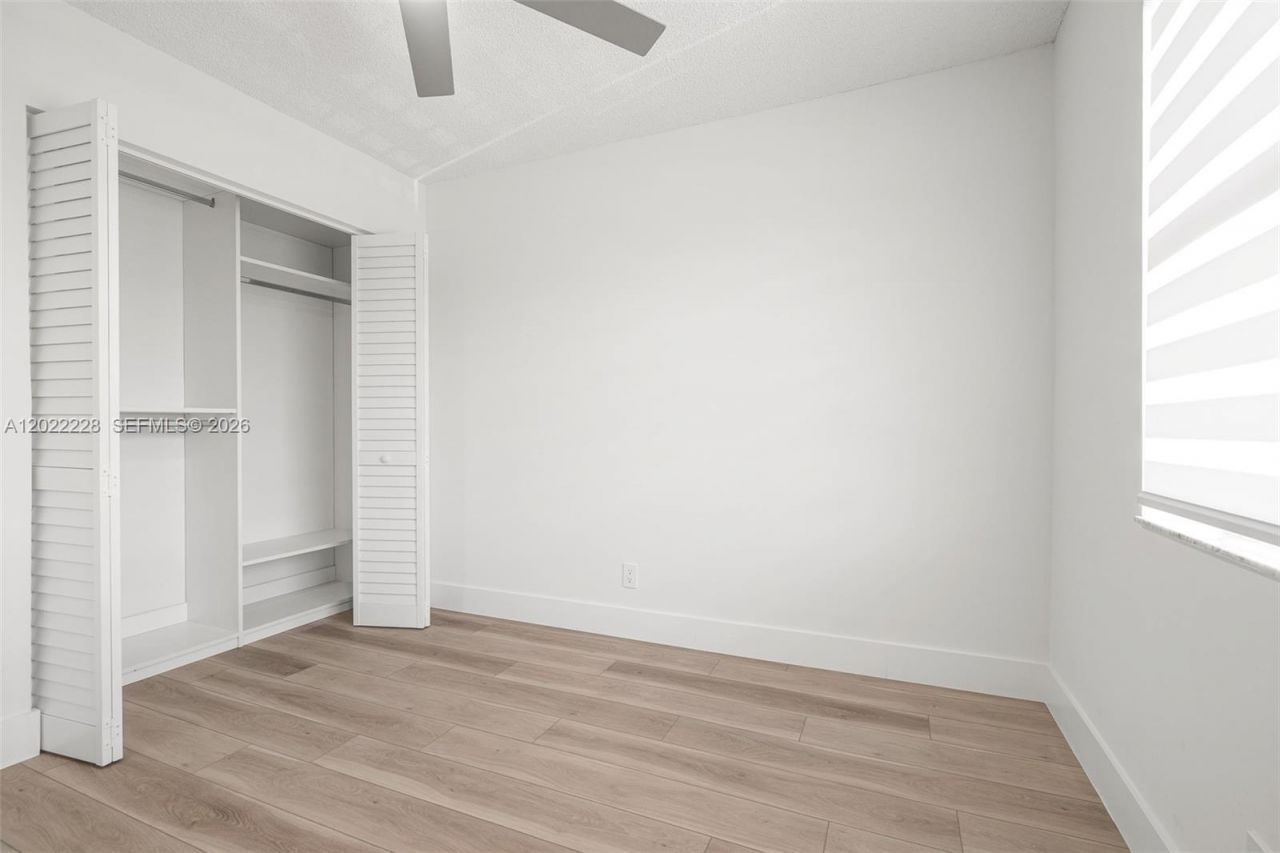 10130 Sunrise Lakes Blvd , Unit 210, Sunrise, FL 33322 Photo