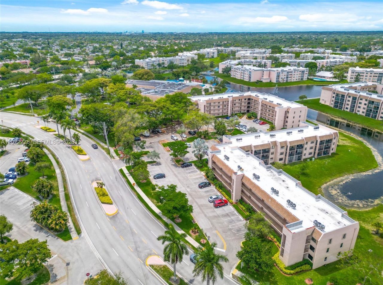 10130 Sunrise Lakes Blvd , Unit 210, Sunrise, FL 33322 Photo