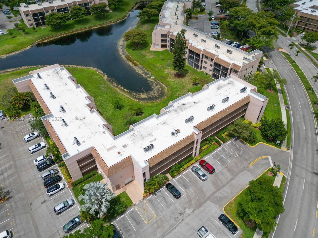 10130 Sunrise Lakes Blvd , Unit 210, Sunrise, FL 33322 Photo