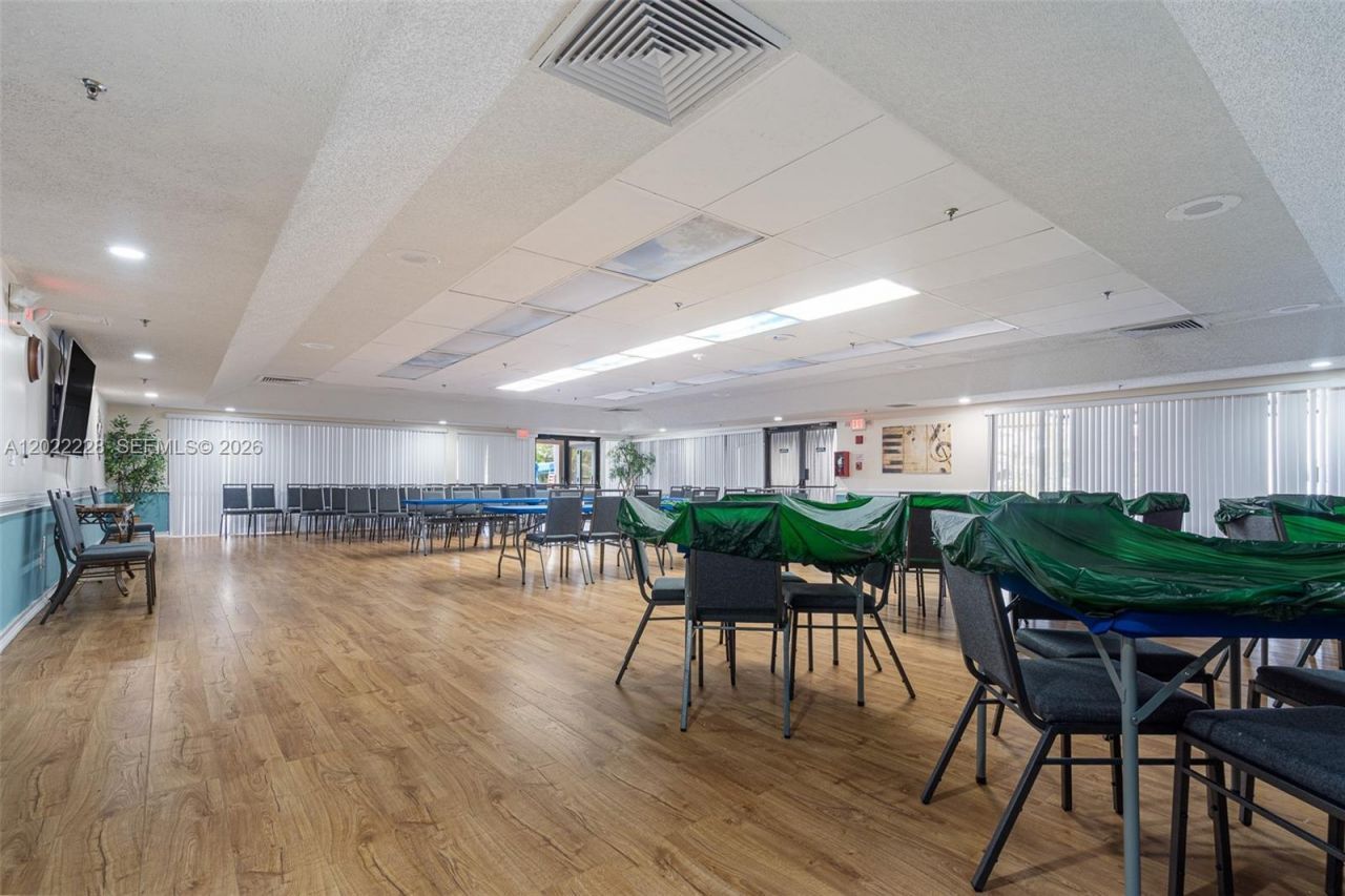 10130 Sunrise Lakes Blvd , Unit 210, Sunrise, FL 33322 Photo