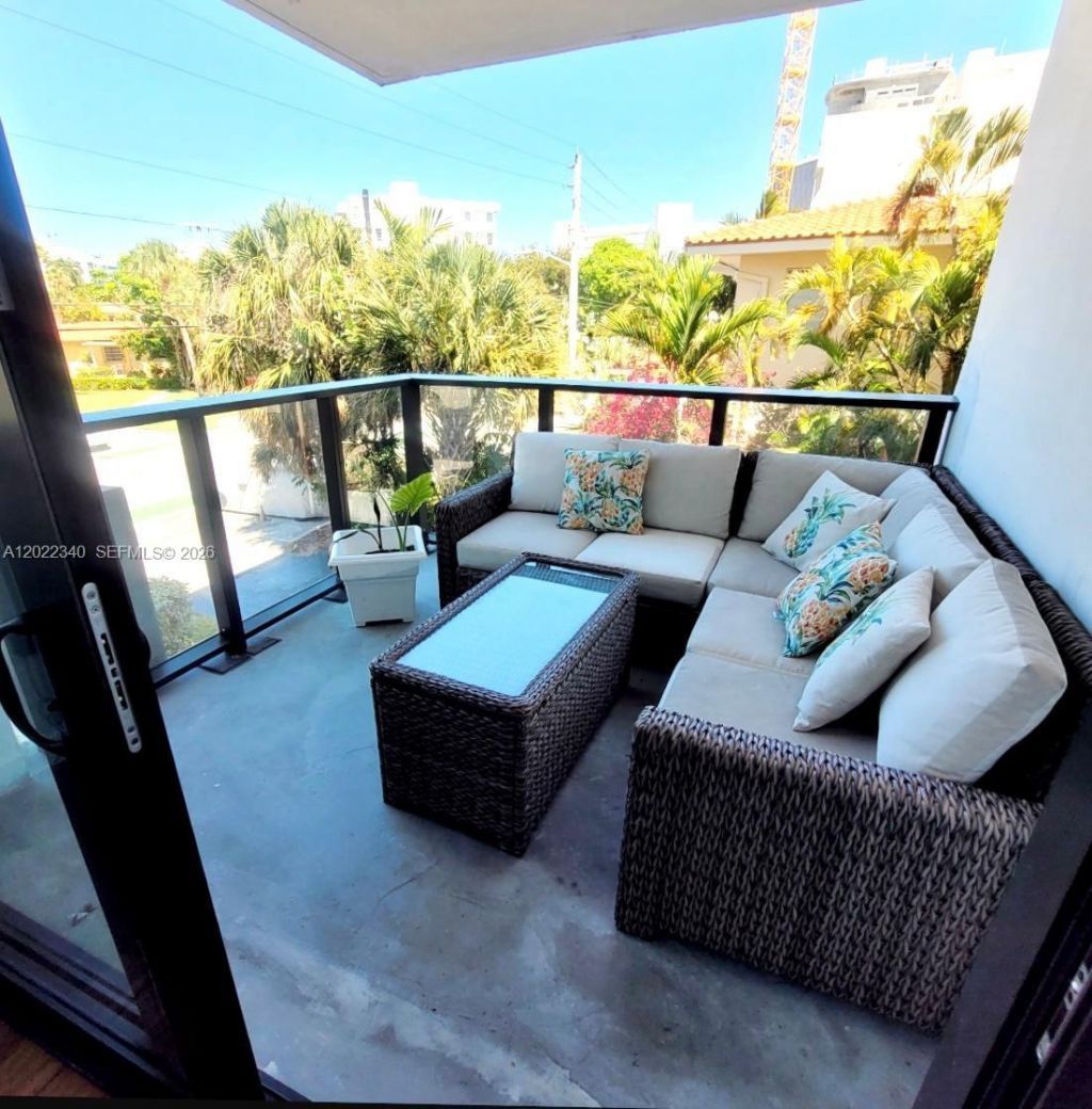 9180 W Bay Harbor Dr , Unit 2C, Bay Harbor Islands, FL 33154 Photo