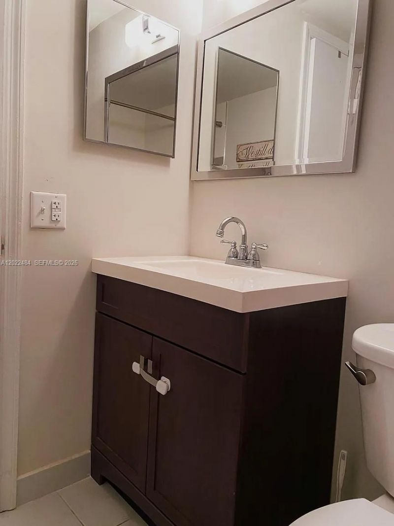2775 W 52nd St, Unit 206, Hialeah, FL 33016 Photo