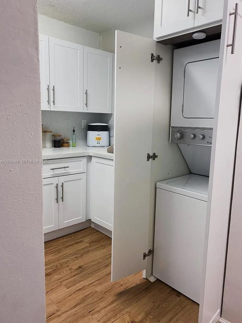 2775 W 52nd St, Unit 206, Hialeah, FL 33016 Photo