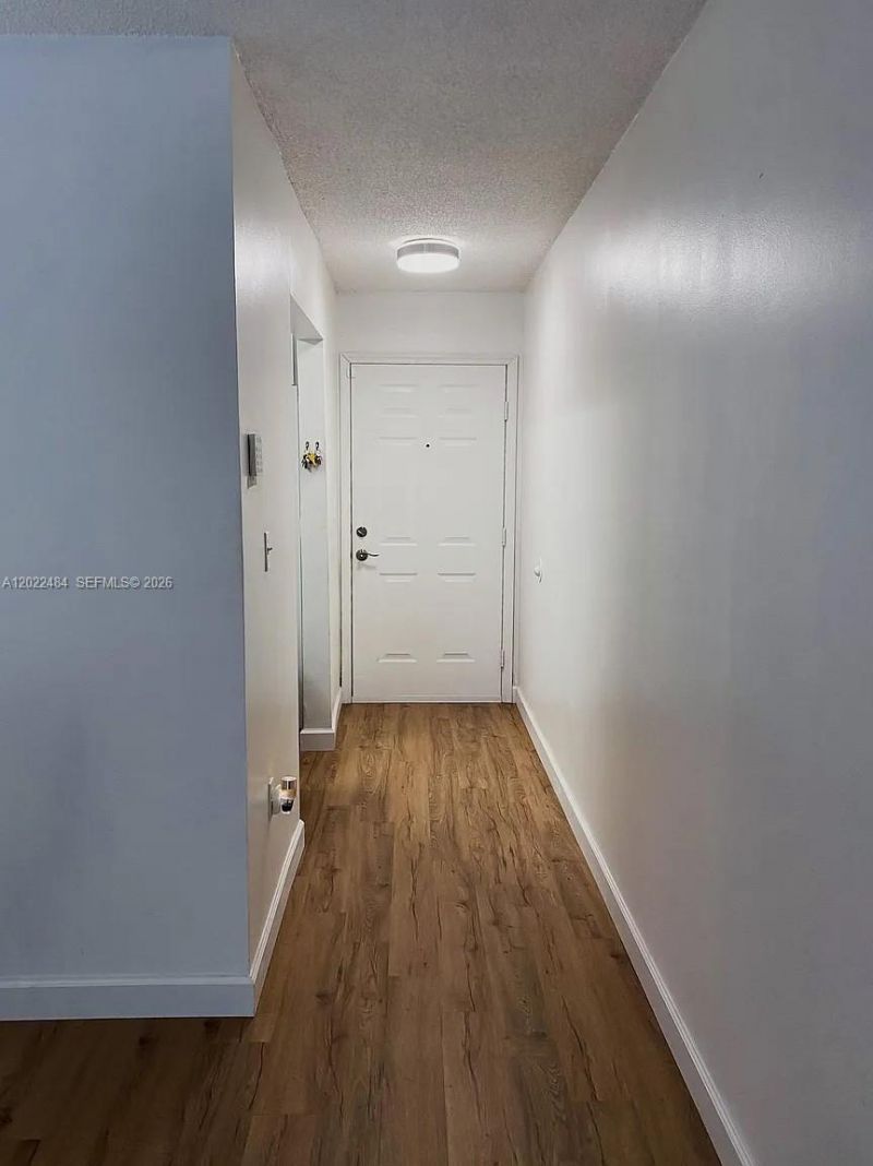 2775 W 52nd St, Unit 206, Hialeah, FL 33016 Photo