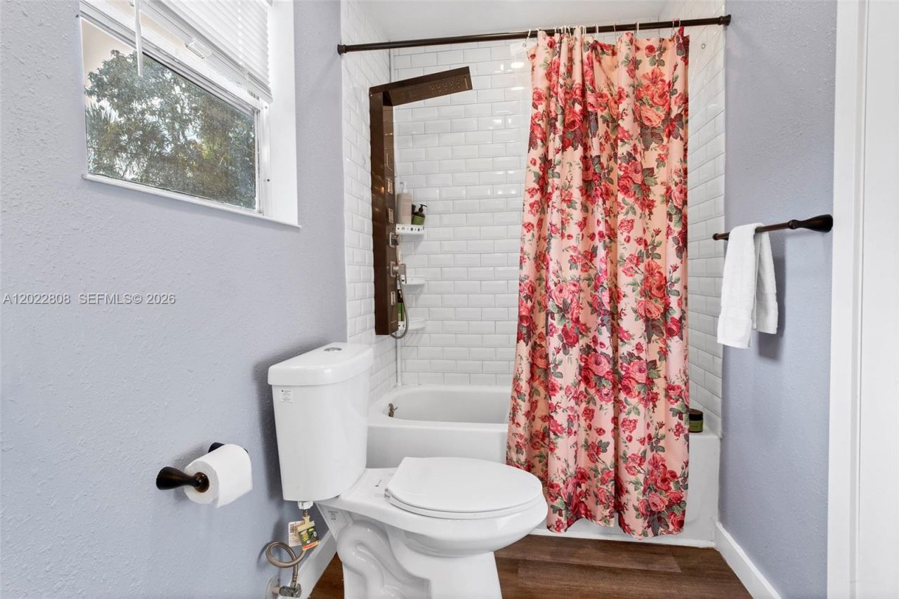 2501 NW 30th Way , Fort Lauderdale, FL 33311 Photo