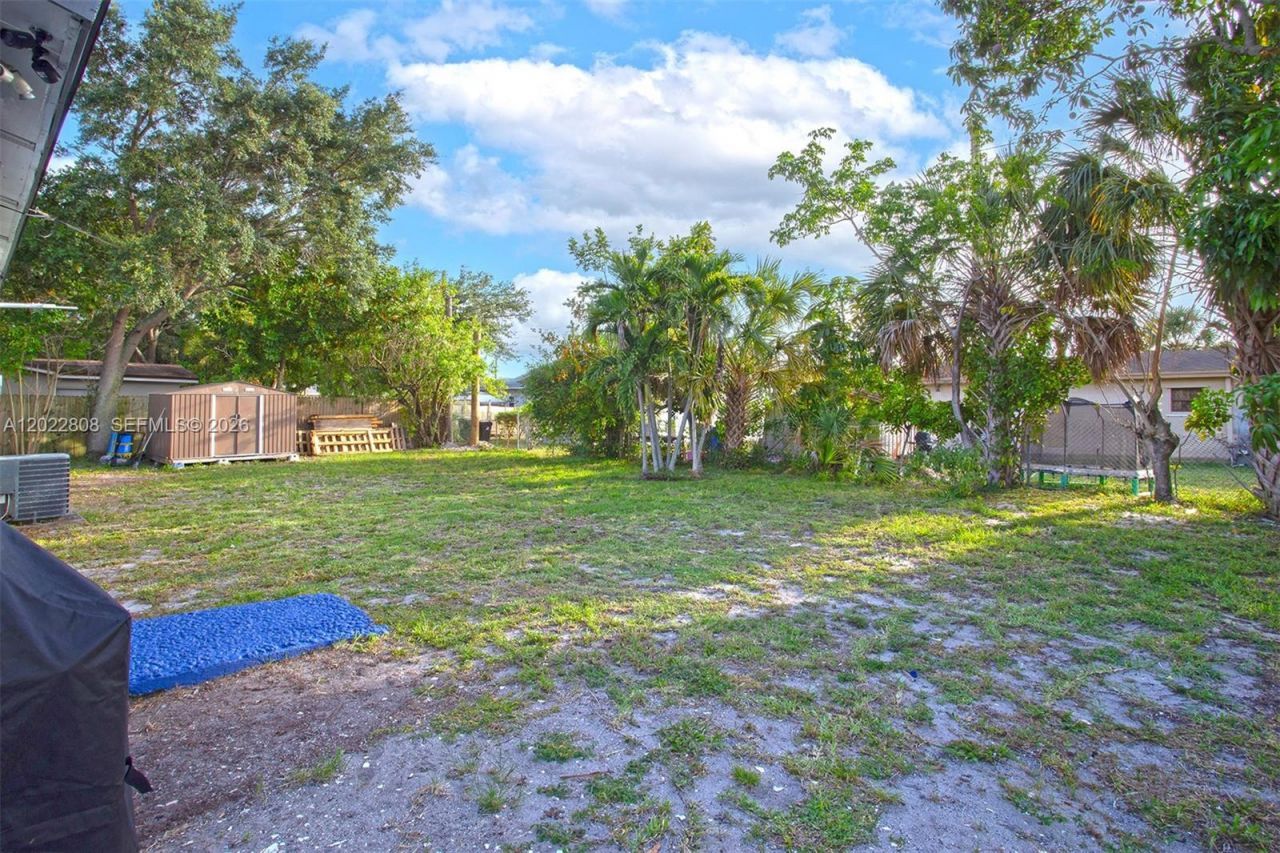 2501 NW 30th Way , Fort Lauderdale, FL 33311 Photo