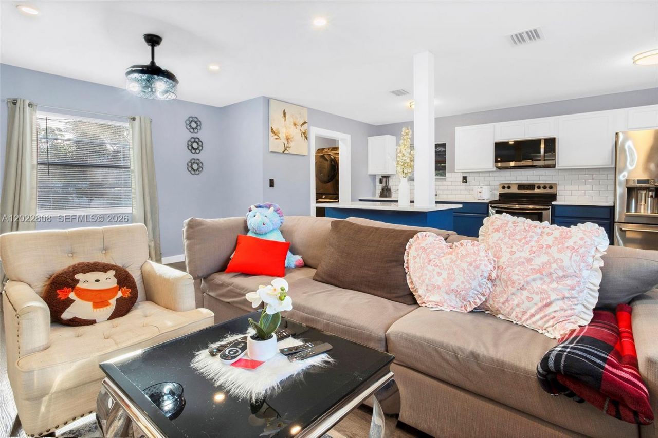 2501 NW 30th Way , Fort Lauderdale, FL 33311 Photo
