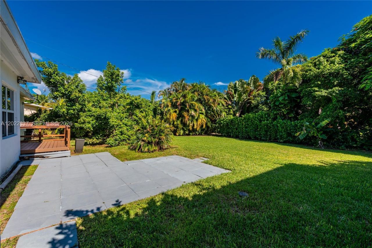 66 NW 87th St, El Portal, FL 33150 Photo