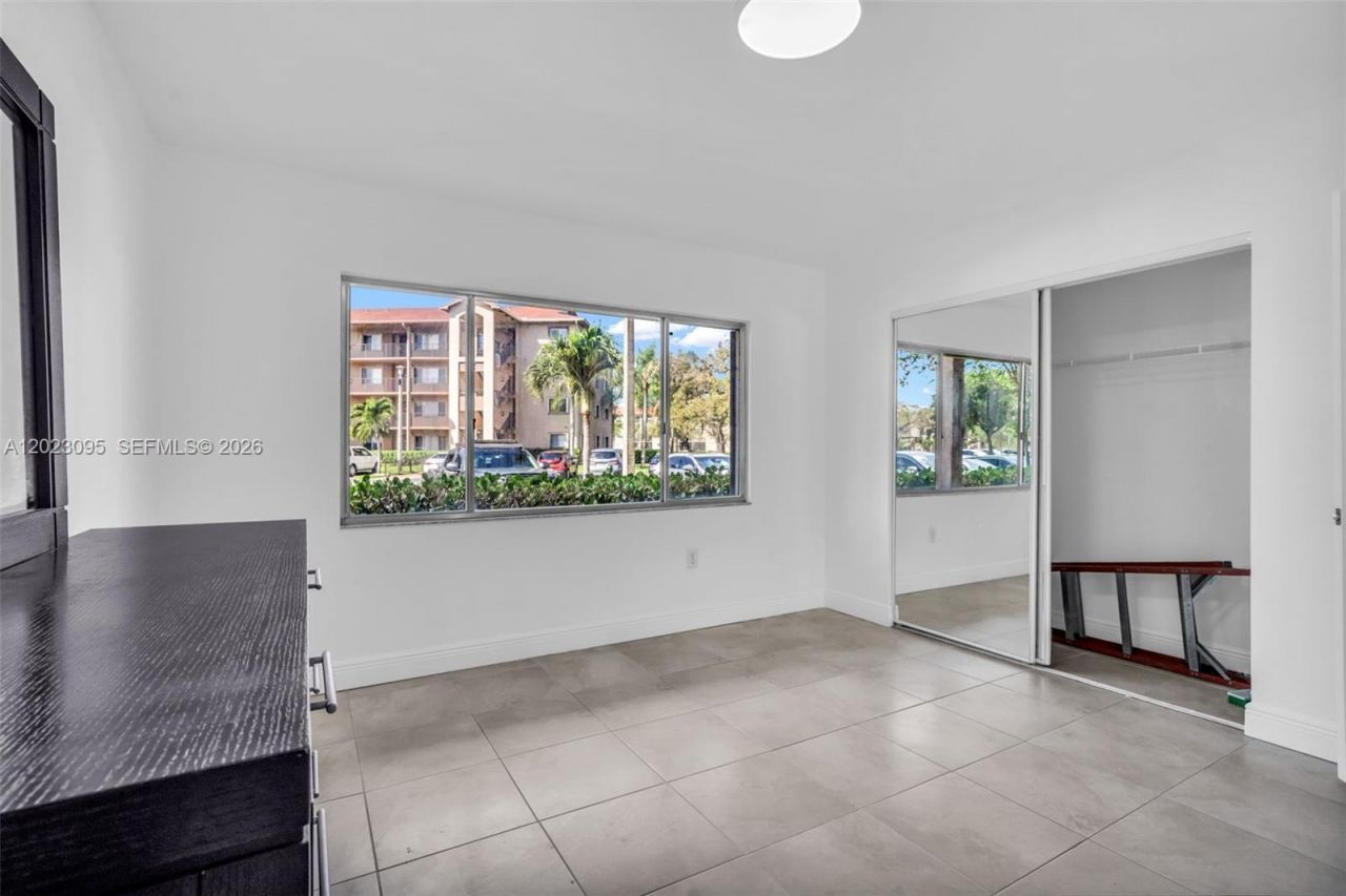 13705 SW 12th St , Unit 102B, Pembroke Pines, FL 33027 Photo