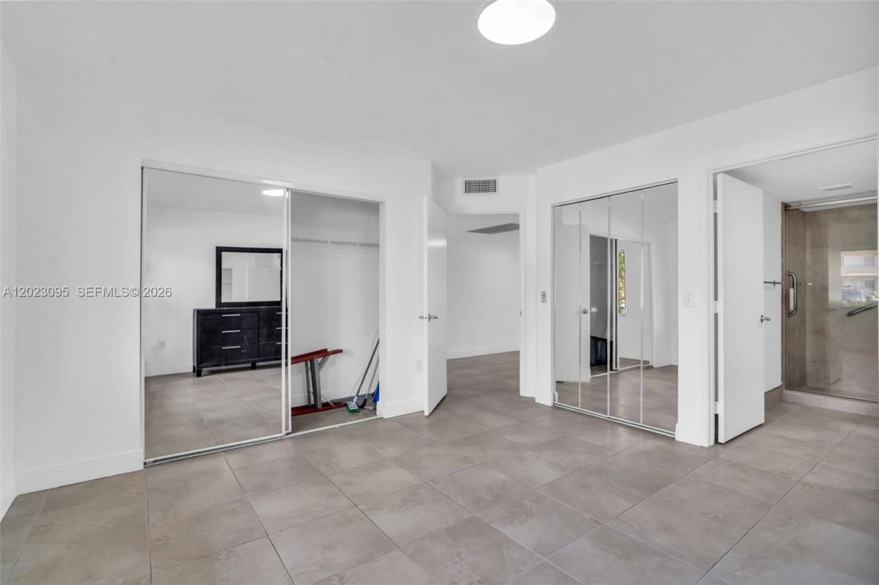 13705 SW 12th St , Unit 102B, Pembroke Pines, FL 33027 Photo