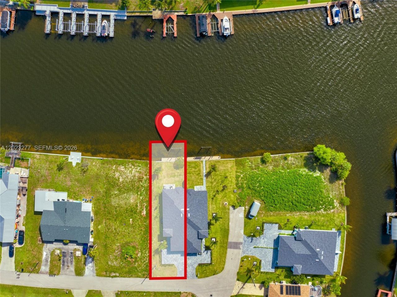 3804 SE 12th Ave, Cape Coral, FL 33904 Photo