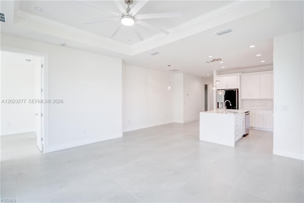 3804 SE 12th Ave, Cape Coral, FL 33904 Photo